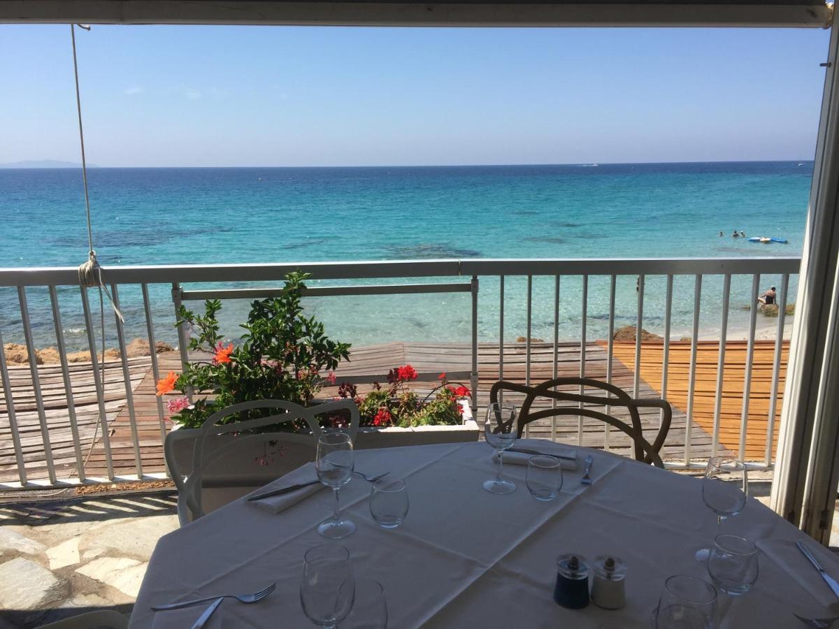Ajaccio Magnifique T2 37M2 Centre Ville Vue Mer Au Bord De La Plage Neuf 4 Couchages Balcon Parking Prive Ferme Clim Wifi Exterior foto